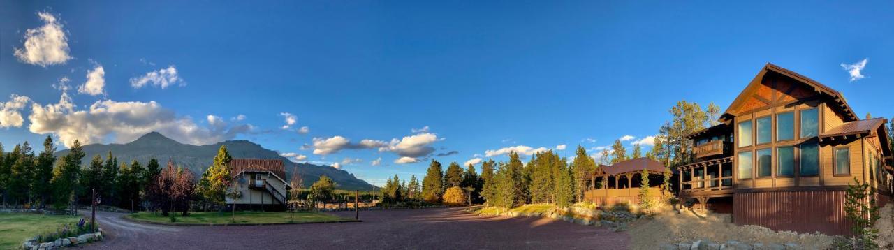 Summit Mountain Lodge And Steakhouse East Glacier Park Village Exterior foto
